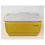 Vintage Coleman Polylite Cooler Vintage Coleman Polylite Cooler