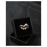 DIAMOND AND SAPPHIRE RING MARKED 18K GOLD