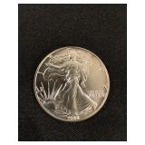 1988 AMERICAN SILVER EAGLE DOLLAR COIN