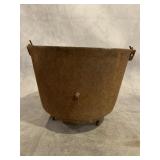 CAST IRON CAULDRON
