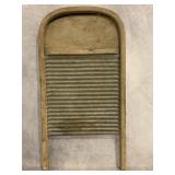 ANTIQUE WASHBOARD
