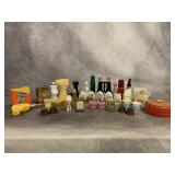 ASSORTED AVON COLLECTABLES