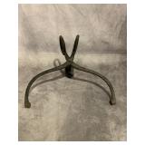 ICE TONG WALL DECOR
