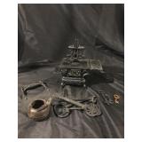 MINIATURE IRON STOVE AND KEYS
