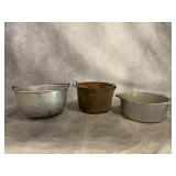 ASSORTED POTS