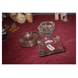 LOT OF VTG. GLASS ASH TRAYS LOT OF VTG. GLASS ASH TRAYS