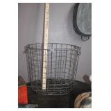 VTG EGG BASKET VTG EGG BASKET