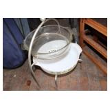 VTG TIERED CASSEROLE DISH STAND VTG TIERED CASSEROLE DISH STAND