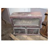 VTG. WOOD BREAD BOX