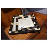 LOT OF DECORATIVE PLATES LOT OF DECORATIVE PLATES