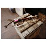 REPROD SHOSHONE MADE BOW AND ARROW WALL HANGING