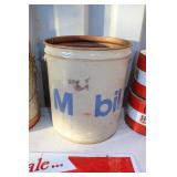 VTG "MOBIL" 5 GAL OIL CAN VTG "MOBIL" 5 GAL OIL CAN
