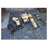 LARGE LOT OF VTG TONKA TOYS LARGE LOT OF VTG TONKA TOYS