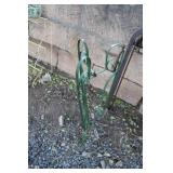 VTG IRON PLANT HOLDER VTG IRON PLANT HOLDER