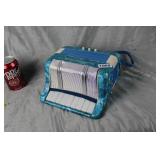 LEARNINGSMITH KIDS ACCORDIAN LEARNINGSMITH KIDS ACCORDIAN