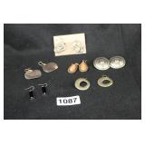 LOT OF SIX PAIRS OF EARRINGS LOT OF SIX PAIRS OF EARRINGS