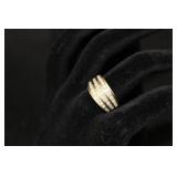 10K GOLD THREE BANDS OF DIAMONDS SIZE 7 10K GOLD THREE BANDS OF DIAMONDS SIZE 7