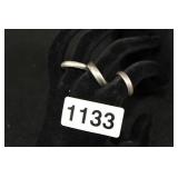 SILVER WEDDING BANDS SIZE 5.5, 9.5, 10 SILVER WEDDING BANDS SIZE 5.5, 9.5, 10