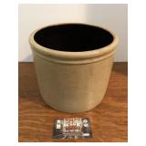 Salt glazed Minnesota stoneware red wing crock