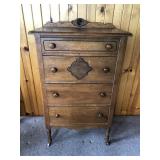 Chest of drawers