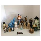 Figurines and singing frog