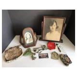 Vintage mesh coin purse and vintage picture