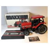 1/16 case IH 5130 1989 Ertl