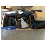 Razors, glasses and travel bath bags