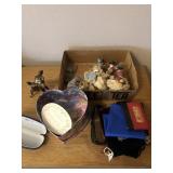 Miscellaneous figurines and pen sets