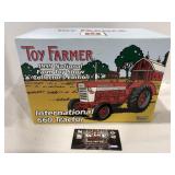 1/16 International 660 Diesel Ertl