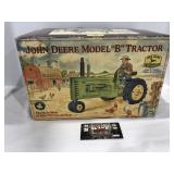 1/16 John Deere B Franklin mint tin