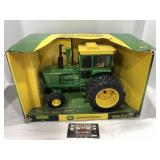 1/16 John Deere 6030 Ertl