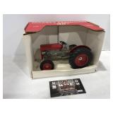 1/16 Massey Ferguson 35 spec cast