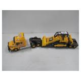 Scania Lowboy with Cat Loader