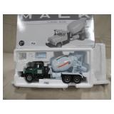 Mack R-Mod. Cement Mixer, Prairie Const.