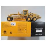 Caterpillar 16G Grader