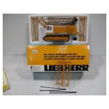 Liebherr HS881 Crawler Crane