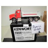 Kenworth T800 Dump Truck