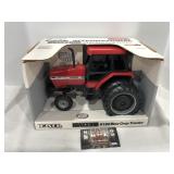 1/16 Case IH 5120 Ertl 1990