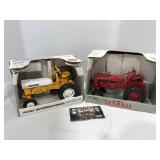 1/16 International club & Farmall A Ertl