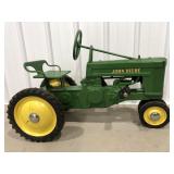 John Deere Small 60 Eska Pedal Tractor