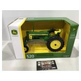 1/16 520 John Deere Ertl