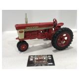 1/16 Farmall 560 moving drawbar