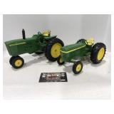1/16 John Deere Tractors