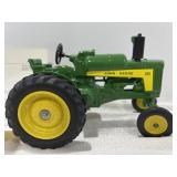 John Deere 630