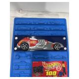 Hot wheels in case. Case hold 100 cars