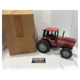 1/16 International 5288 Ertl