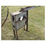 John Deere Corn Sheller