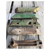 John Deere sway blocks