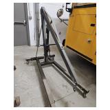 Engine hoist cherry picker